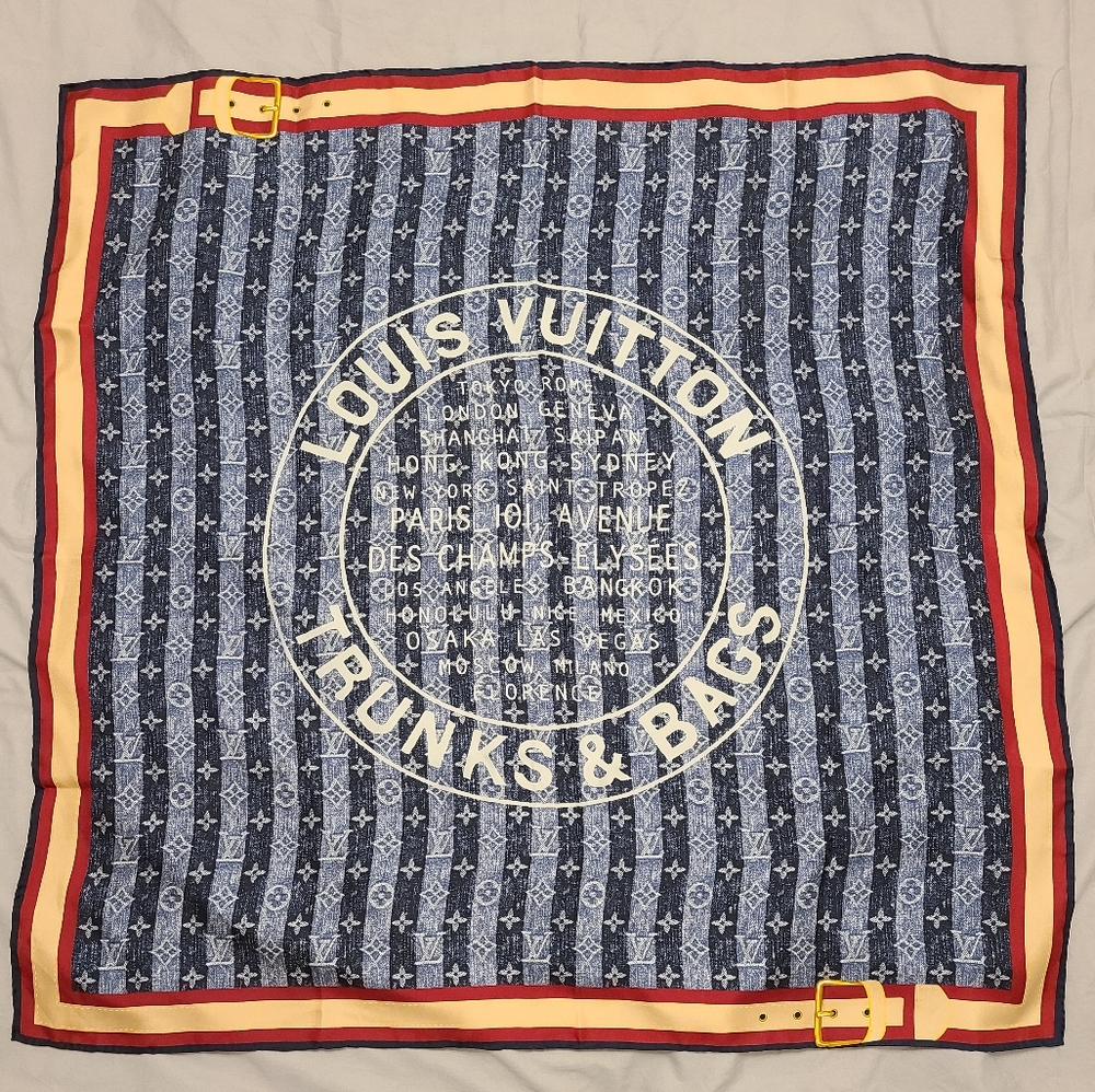 Louis Vuitton silk Monogram trucks and bags scarf